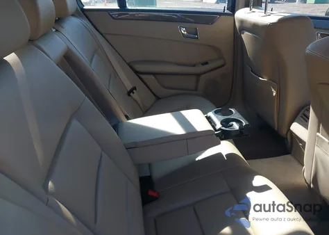 2010 Mercedes-Benz E 350 4Matic из США, поврежденный, VIN WDDHF8HB0AA177574